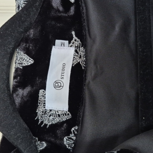 Black Butterfly Print Velvet Jacket - Picture 5 of 5